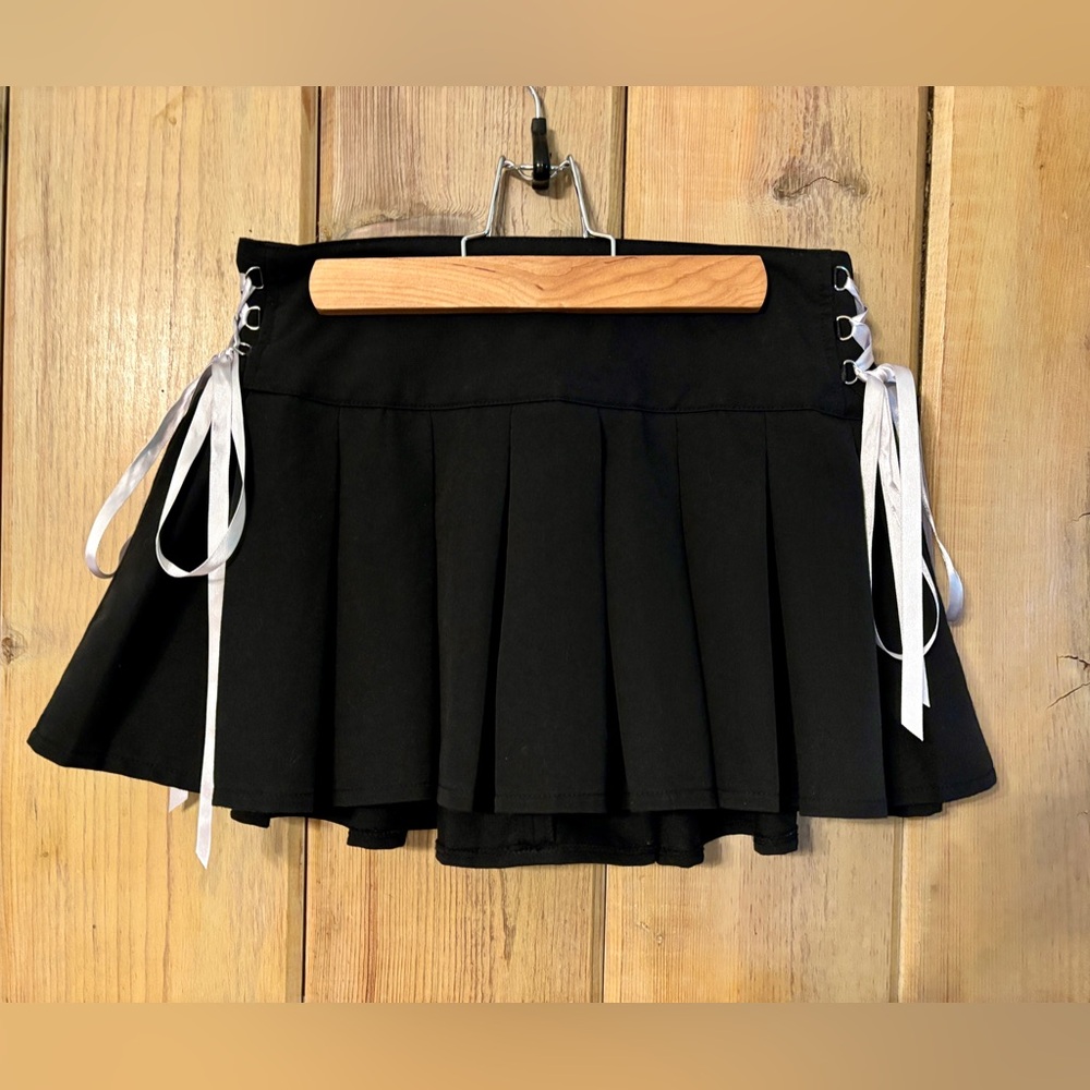Widow Mini Skirt